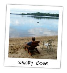 Sandy Cove Cottage on Kennisis Lake