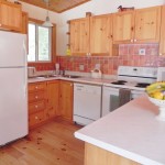 Well equipped kitchen with all the amenities including dishwasher and microwave. Pure drinking water from deep-drilled well. Well equipped kitchen with all the amenities including dishwasher and microwave. Pure drinking water from deep-drilled well.