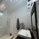 3 - piece Ensuite bathroom Main floor